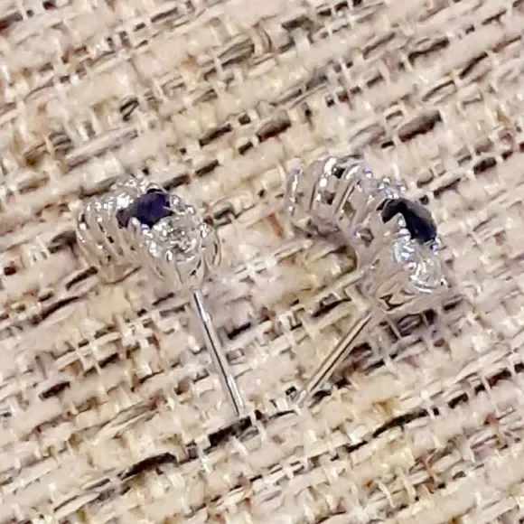 STERLING SILVER GENUINE SAPPHIRE WH TOP EARRING - Picture 3 of 4